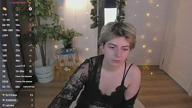 spider_arti - Spider_Arti's free webcam