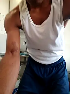 man_black_hot24 webcam