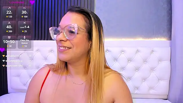 MHONIKBELUCCI webcam