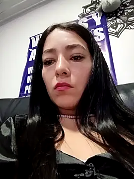 Webcam Model (_Luna-1) is live