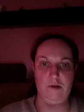 BustyLadyAlma webcam