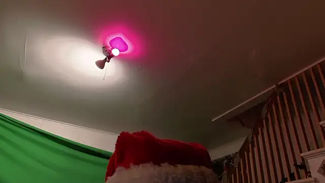 MasterDaddyCool webcam