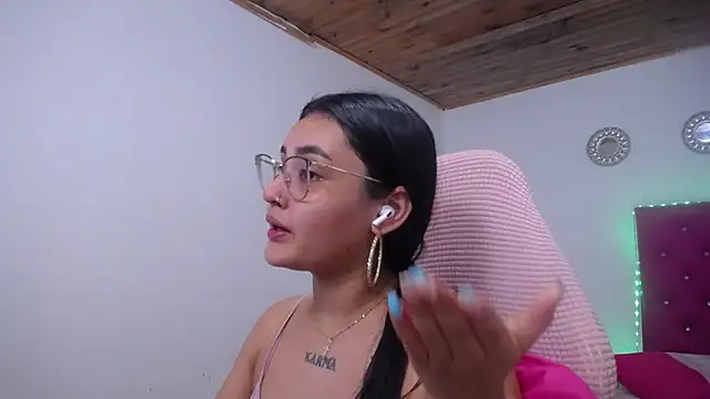 kathe-mills235 webcam