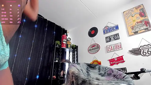 anuvyz_miller_ webcam