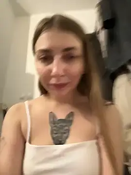 Sunny___Bunny webcam