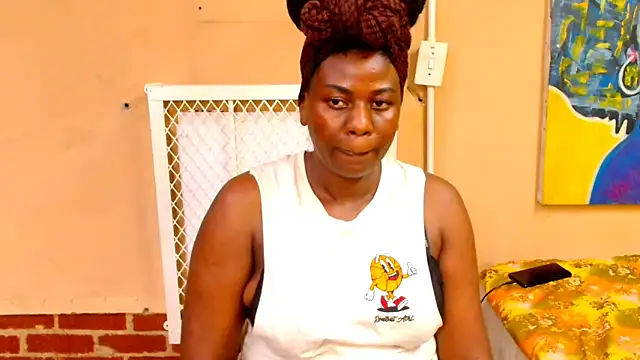 BootyQueen24X webcam