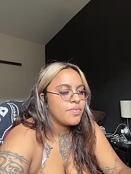 lolafairytail webcam