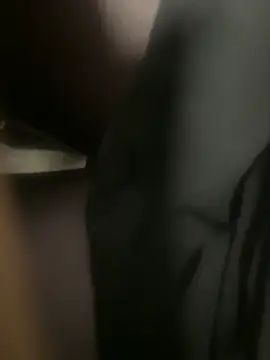 HiddenHoneyLDN webcam