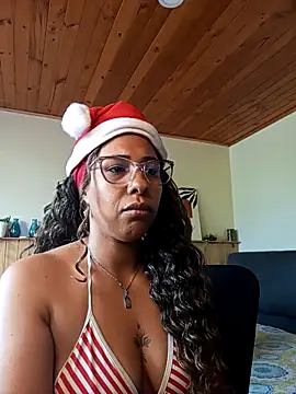 IVONNE_COLLINS33 webcam