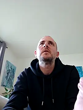 verylargecock (Ask my age) - Cum