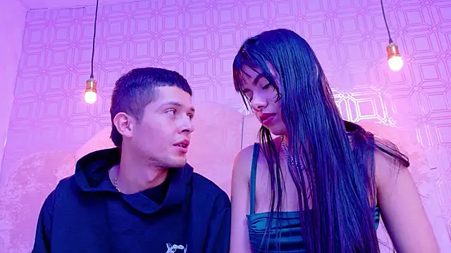 CharlotteandTaylorr webcam