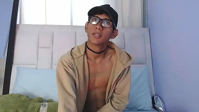 Nick_Collins18 webcam