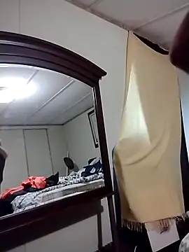 Yankeedave420 webcam