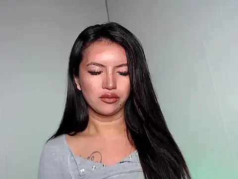 thinker_belle webcam