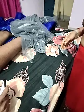 Deborbhavi222 webcam