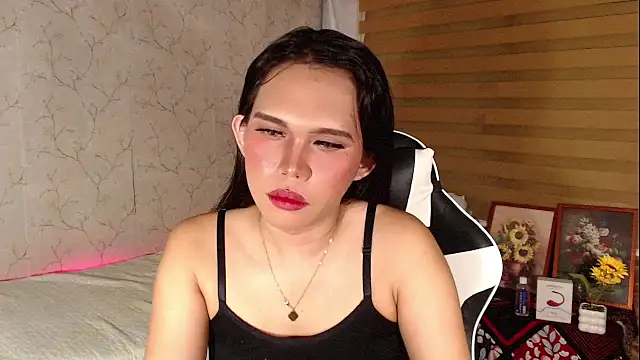 TssluttyNikka webcam