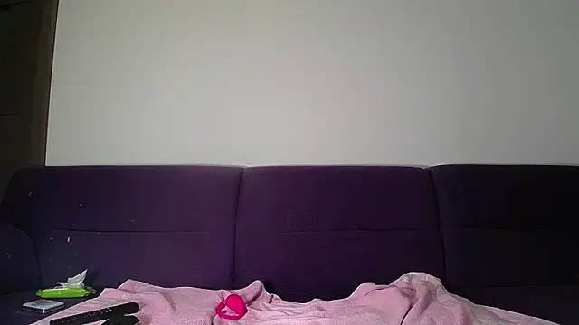 Julianna68 webcam