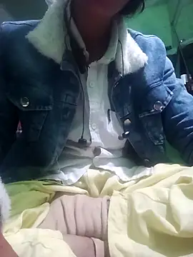 kajalbhabhi44 webcam