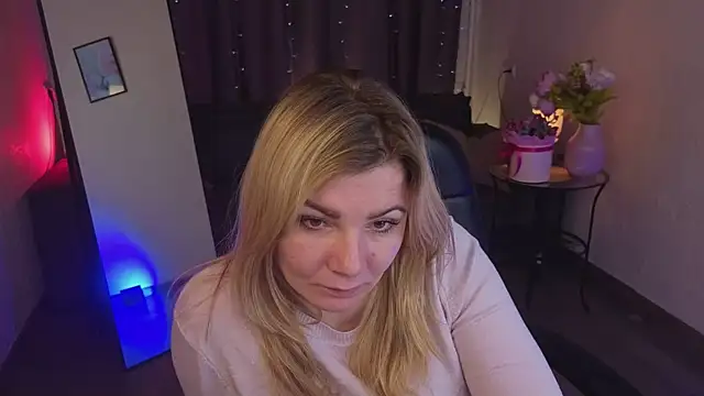 Nicole_Foxxxy webcam