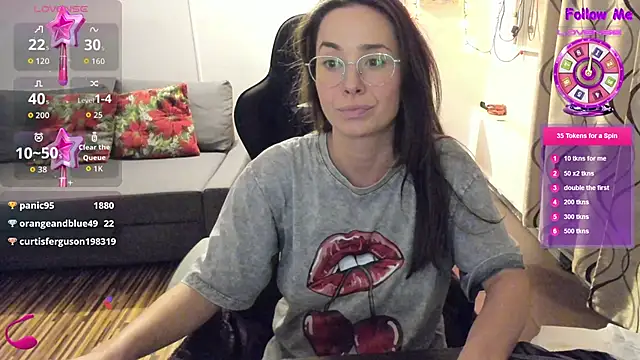 PlayfulGoddess webcam