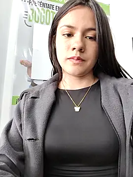 CHARLOTTE__05 webcam