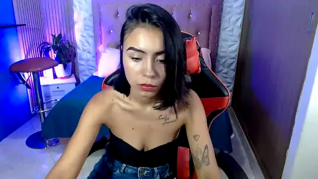julieta_fn webcam