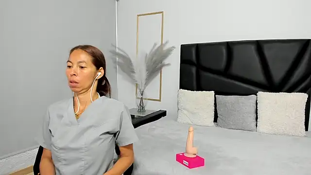 Rosalinda_Cortez webcam