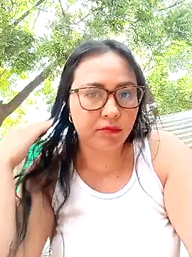 Dirty-Momm-Divorced-Hot webcam