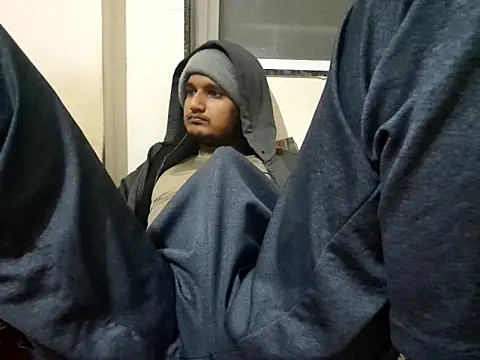 young-hairy-jon webcam