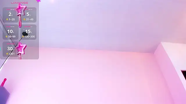 violet_myerrs webcam