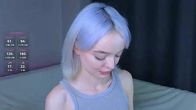 ShizukaBlanche webcam