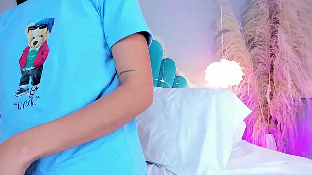 AlassiaHocthner webcam