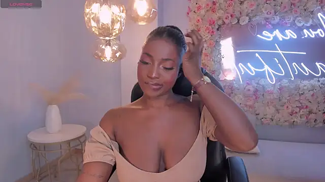 SavannahStorm webcam