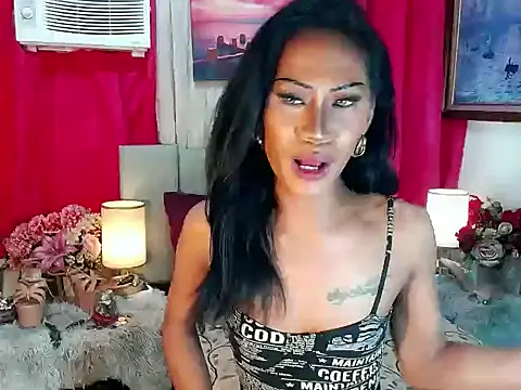 Tarah_MC_Collins webcam