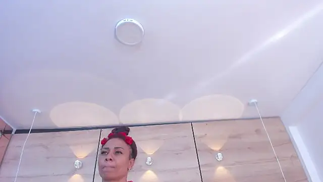 martina_touss webcam