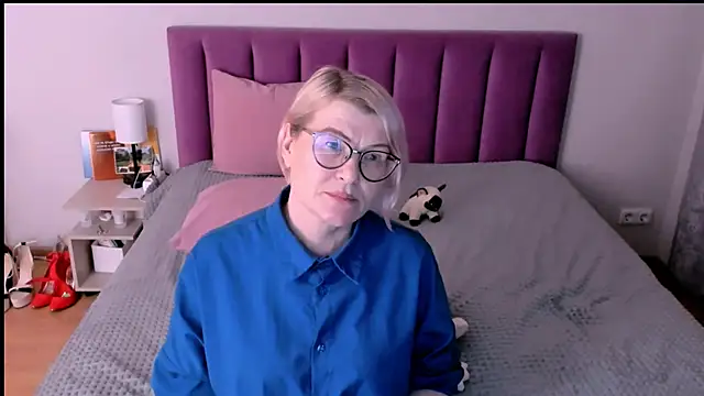 sabrinamacmarren webcam