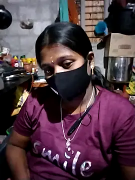 Webcam Model (Tamil_Hot_Sandy)  is live.Free join now!