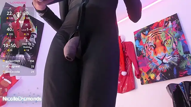 NicolleDiamonds_cg webcam