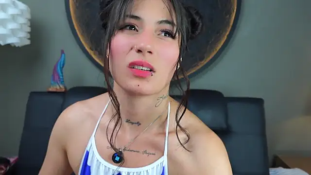 miss_sharlotte18 webcam