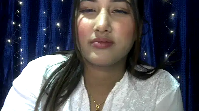 Princess_noorjahan webcam