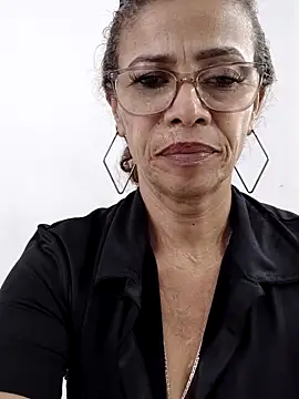 Webcam Model (Merybeks) is live