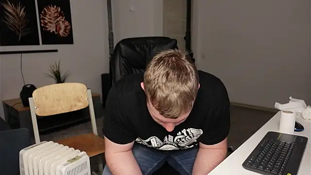 richard_dullas (Ask my age) - RENT :)))