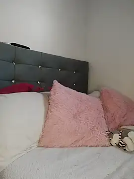 katha_steele_ webcam