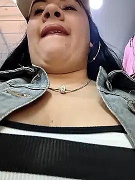 Kendra-daring webcam