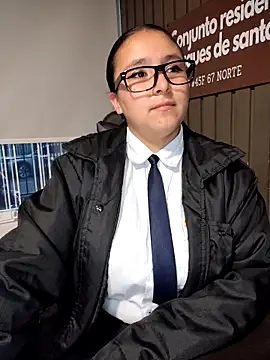 Cute_Penelope webcam