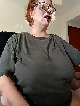 Escarlate4you_ webcam