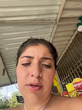 Webcam Model (Isaa-Sweet)  is live.Free join now!