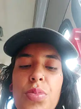 Moon_And_Sunn webcam