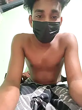 Tamil__paiyan143 webcam