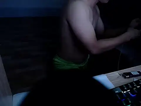 Cloudycockcare webcam